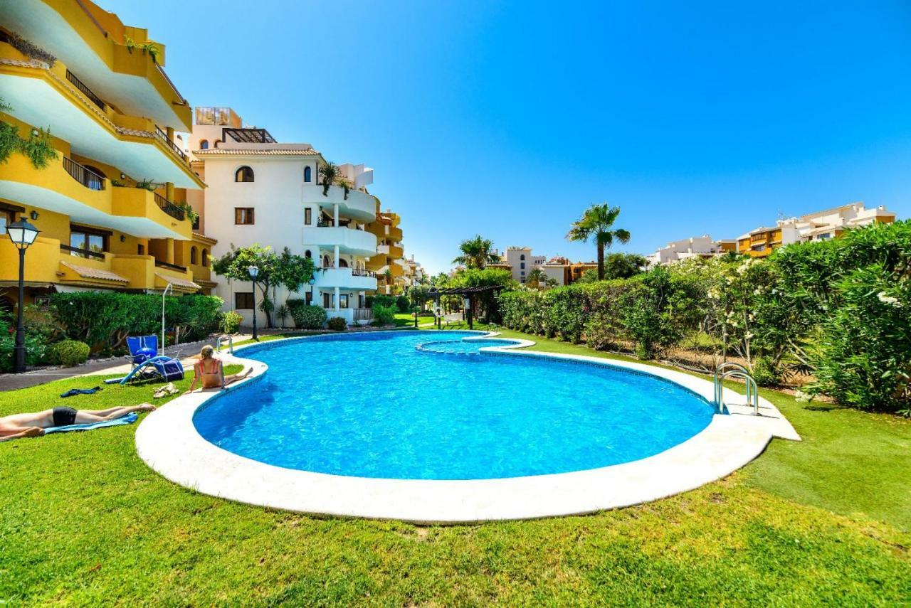 Apartmento Carla Punta Prima 또레비에하 외부 사진