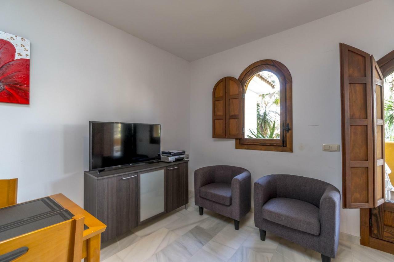 Apartmento Carla Punta Prima 또레비에하 외부 사진